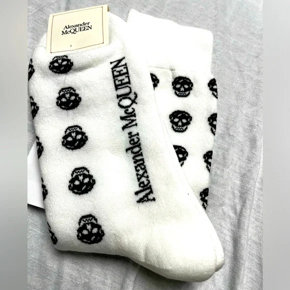 Alexander McQueen Skull Short Socks White/Black Medium NWT